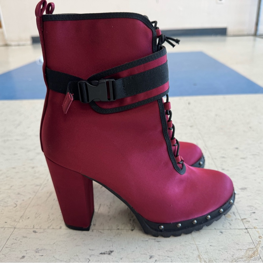 Women's Burgundy Ankle Boots